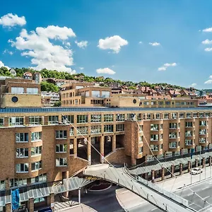 Le Meridien Hotel
