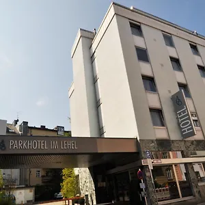 https://golden-leaf-parkhotel-im-lehel.com-bavaria.com