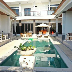 https://villa-viking.ubudhotelsnow.com